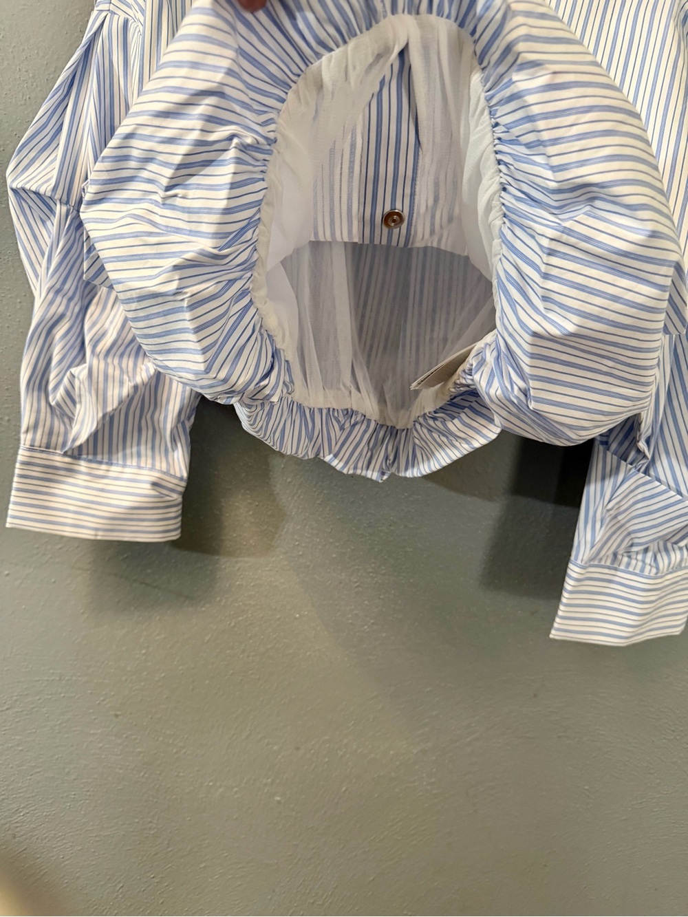 Urban Revivo Blue & White Striped Cropped Button-Down Shirt - Picture 3 of 3
